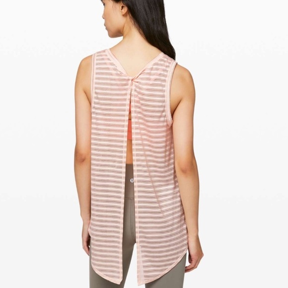 Lululemon- NWT Pale Pink Sleeveless Striped Meet Halfway Workout Tank Top - Picture 5 of 9